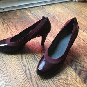 Stuart Weitzman heels, size 7.5 M.. beautiful burgundy colour